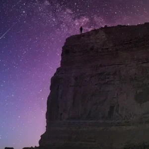 Stele căzătoare și mistere cosmice: Nopți magice la observator